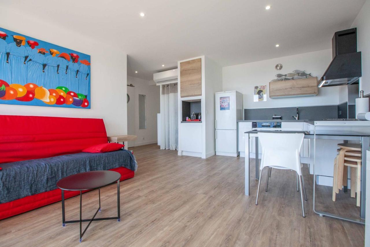 Tres Beau T2 Climatise Refait A Neuf, Vue Mer Panoramique Exceptionnelle A 120M A Pied De La Plage La Ciotat Exterior photo